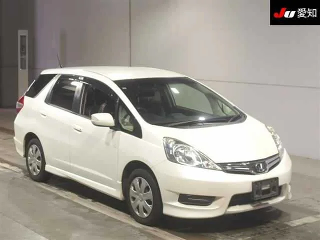 Honda Fit Shuttle GG8 2011